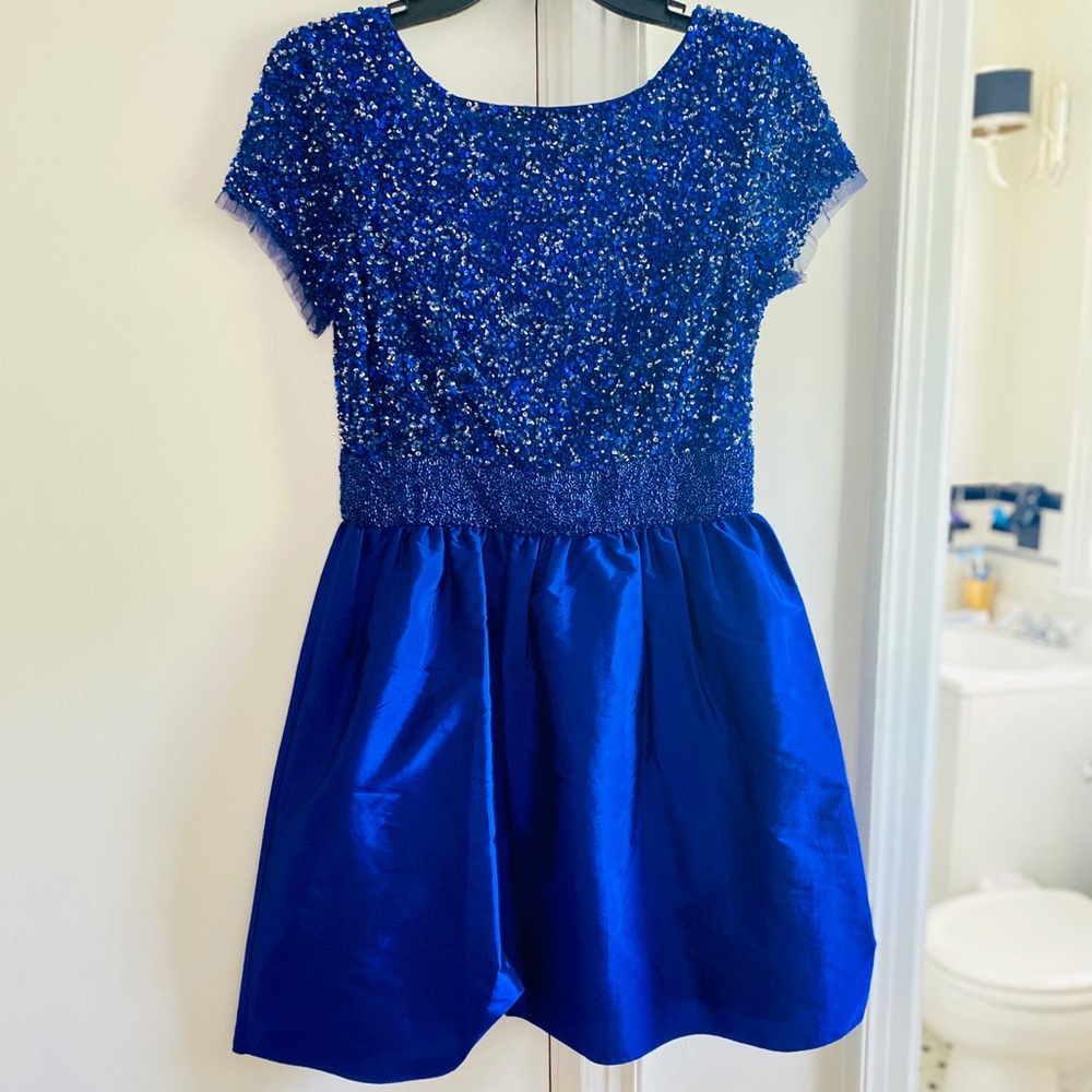 Adrianna Papell Formal Dress